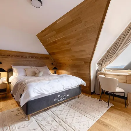 Salamandra Senselle & Вилла *