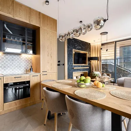 Salamandra Senselle & Вилла