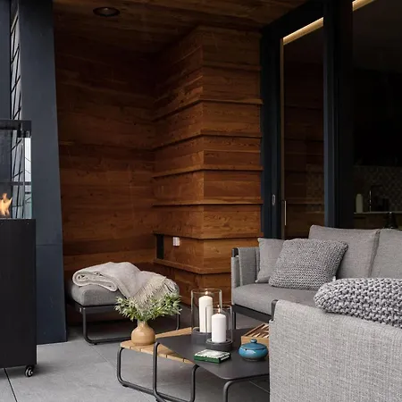 Вилла Salamandra Senselle &