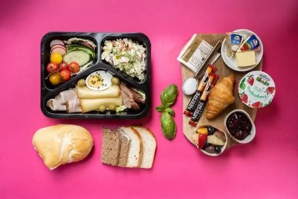 Salamandra Senselle & Villa